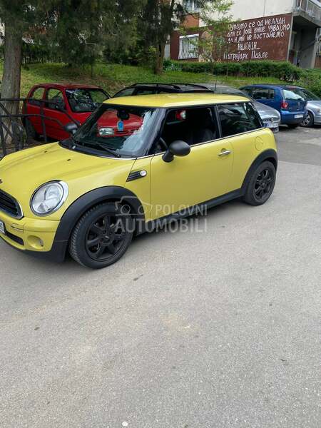 MINI One 