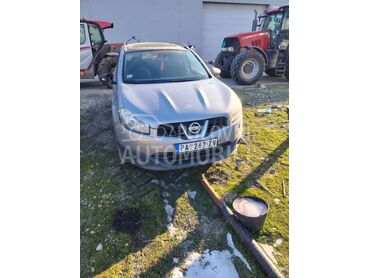 Nissan Qashqai + 2 1.5