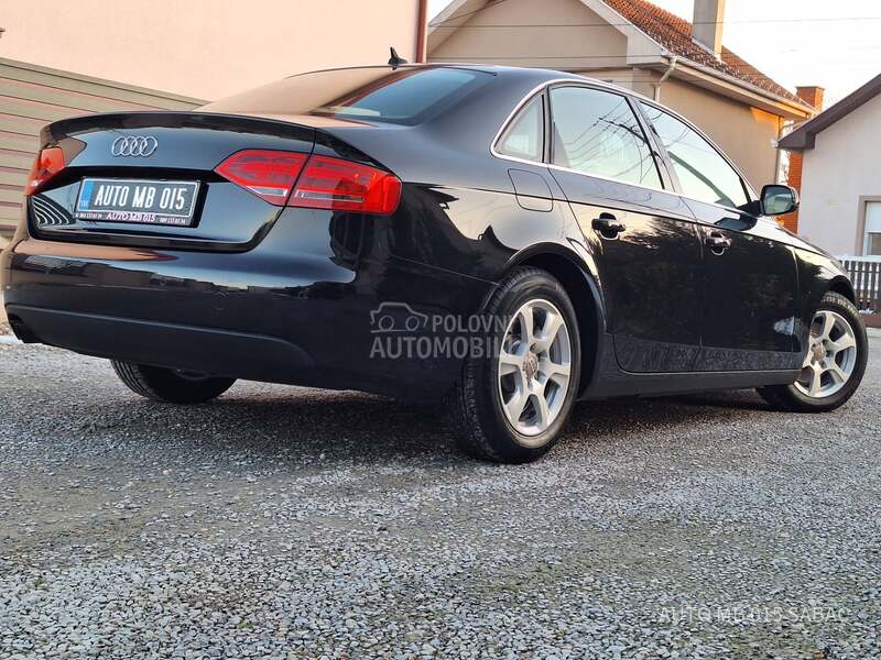 Audi A4 REZERVISAN