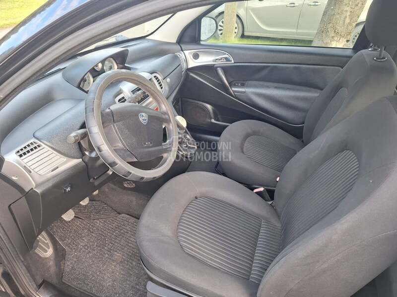 Lancia Ypsilon 1.4 G.A.S.