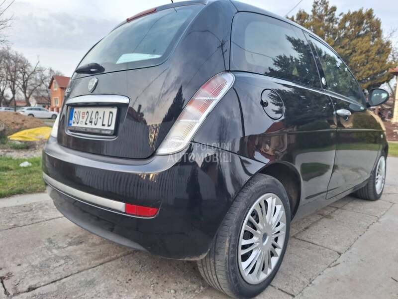 Lancia Ypsilon 1.4 G.A.S.
