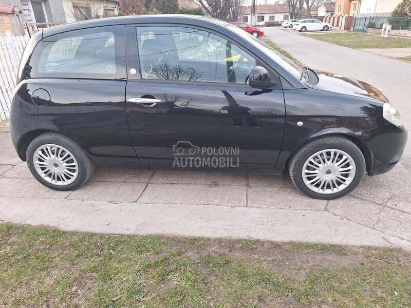 Lancia Ypsilon 1.4 G.A.S.
