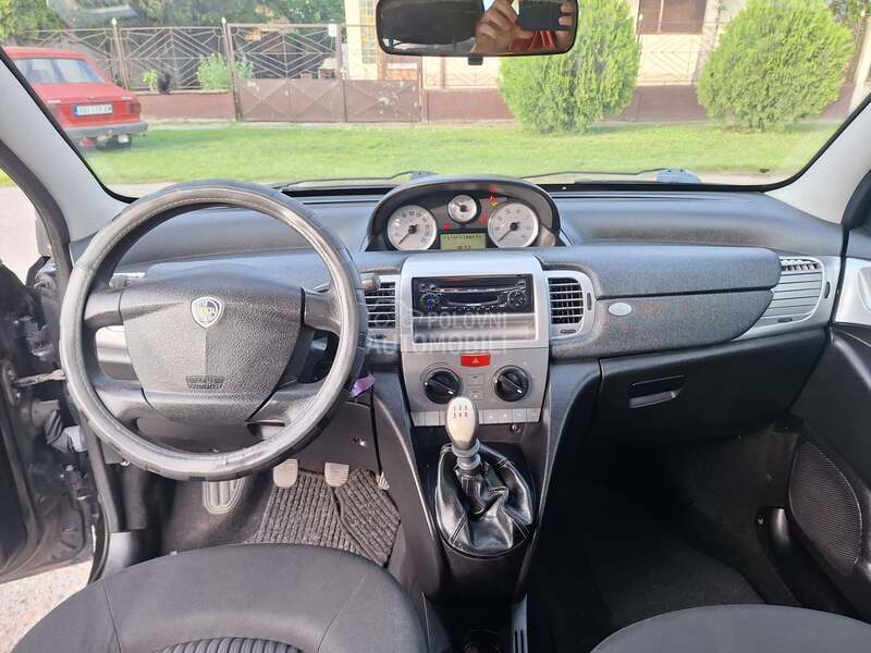 Lancia Ypsilon 1.4 G.A.S.