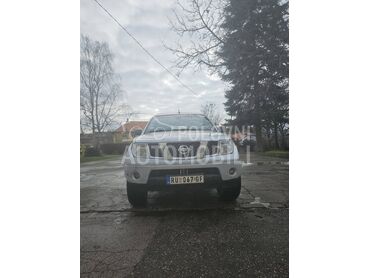 Nissan Navara D40 L2H2