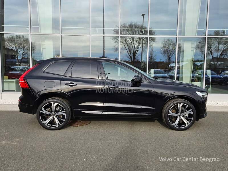 Volvo XC60 B5 AWD PLUS DARK