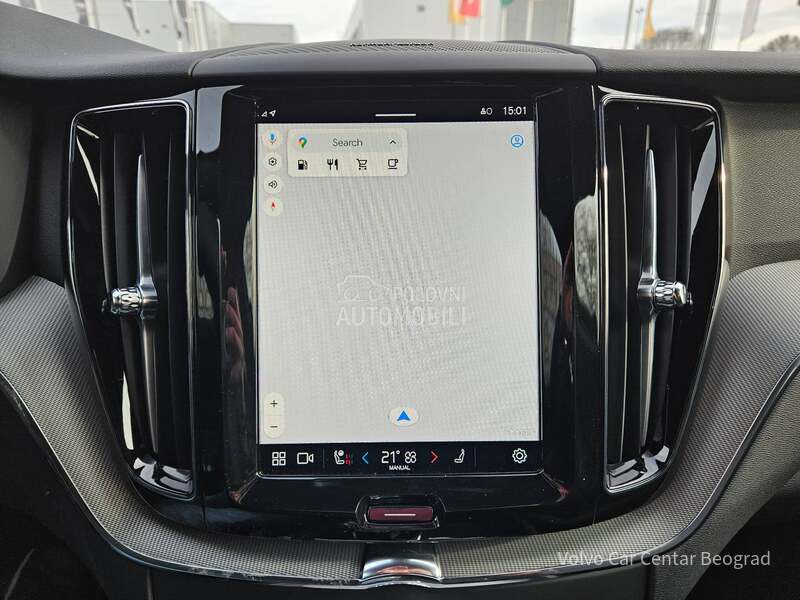 Volvo XC60 B5 AWD PLUS DARK