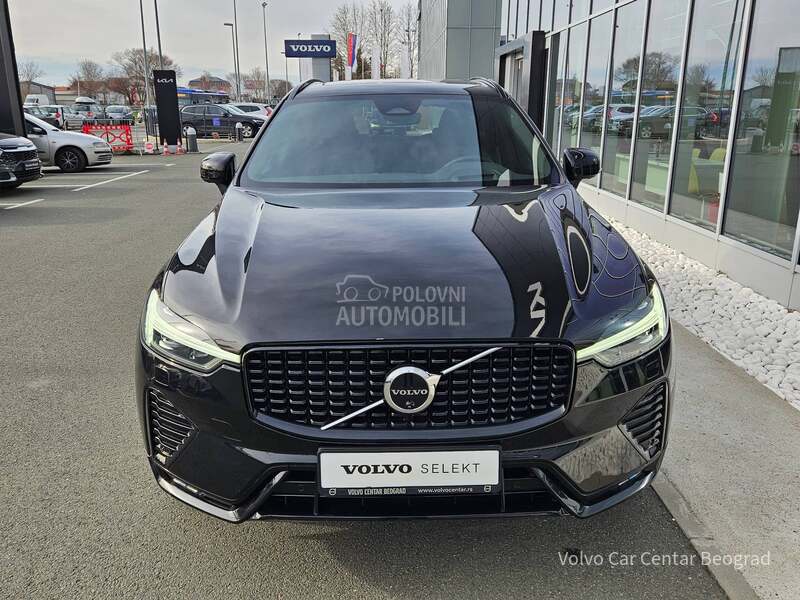 Volvo XC60 B5 AWD PLUS DARK