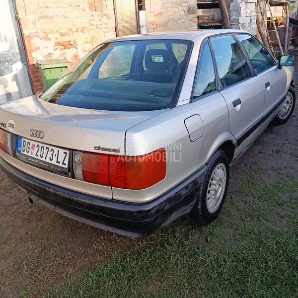 Audi 80 