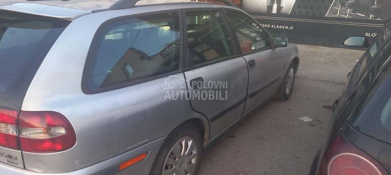 Volvo V40 1,9