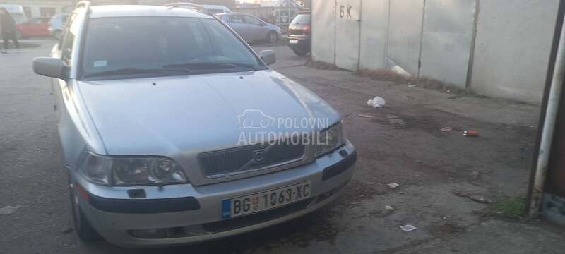 Volvo V40 1,9