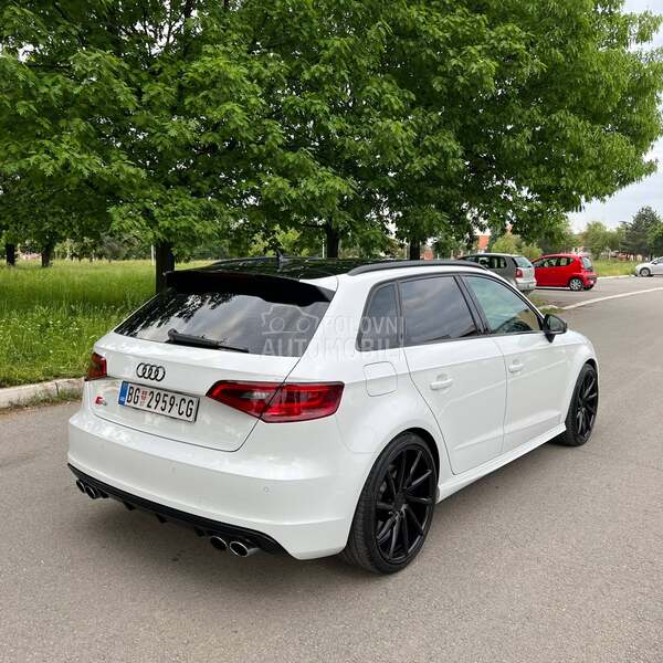 Audi S3 