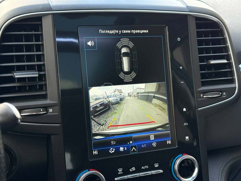 Renault Koleos INITIALE PARIS PANO