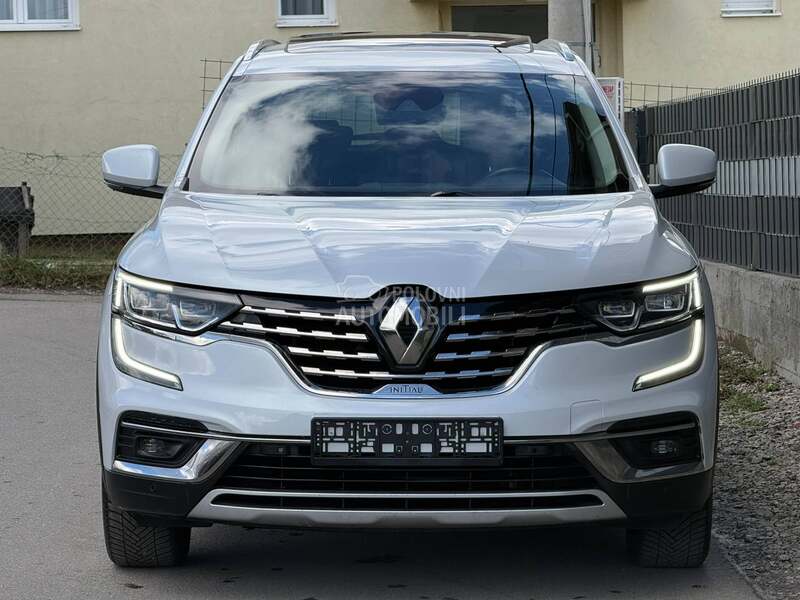 Renault Koleos INITIALE PARIS PANO