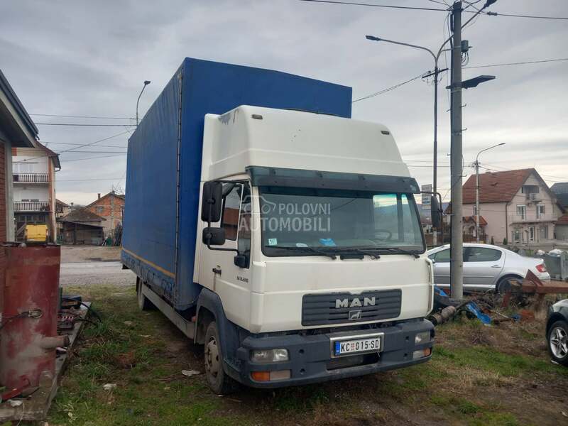 MAN le8220