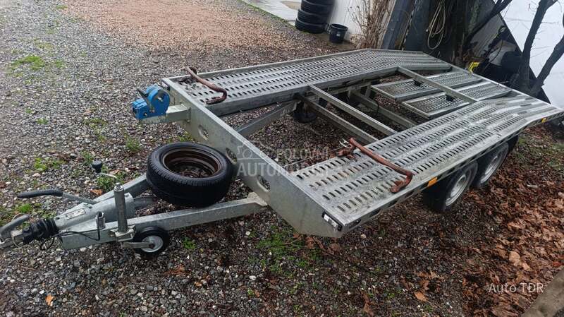 Rydwan AUTO PRIKOLICA