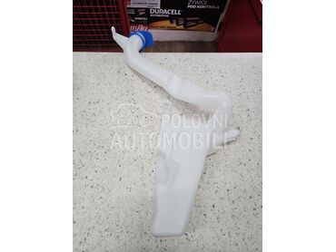 pranje vetrobrana za Volkswagen Polo