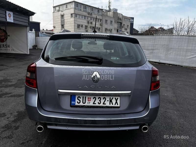 Renault Laguna 