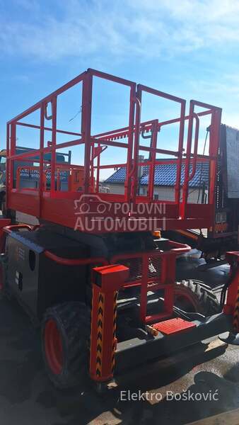 SkyJack SJ6832RT NAJAM/PRODAJA