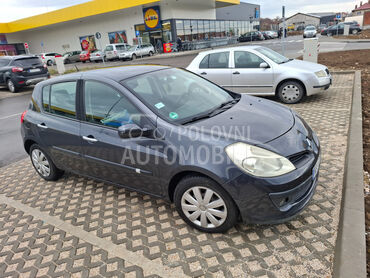 Renault Clio 1.4 16v
