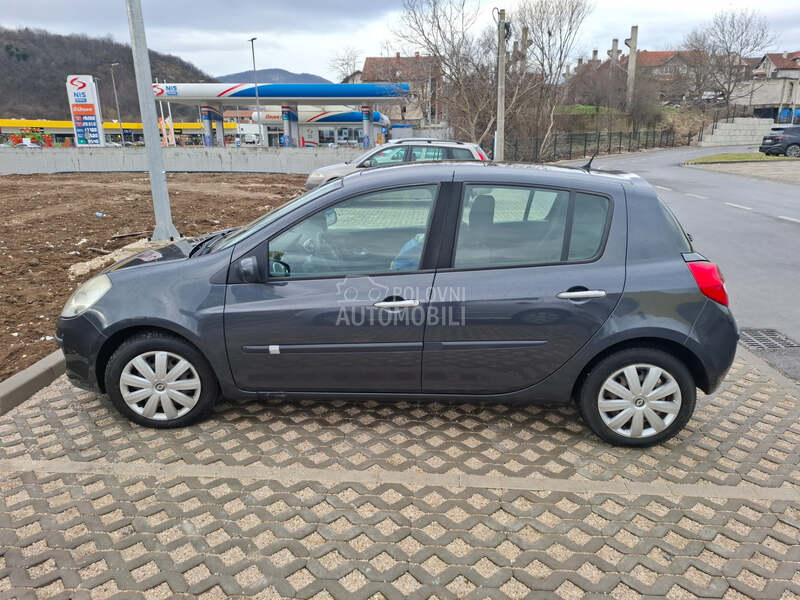Renault Clio 1.4 16v