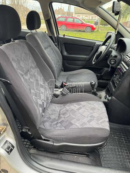Opel Astra G 