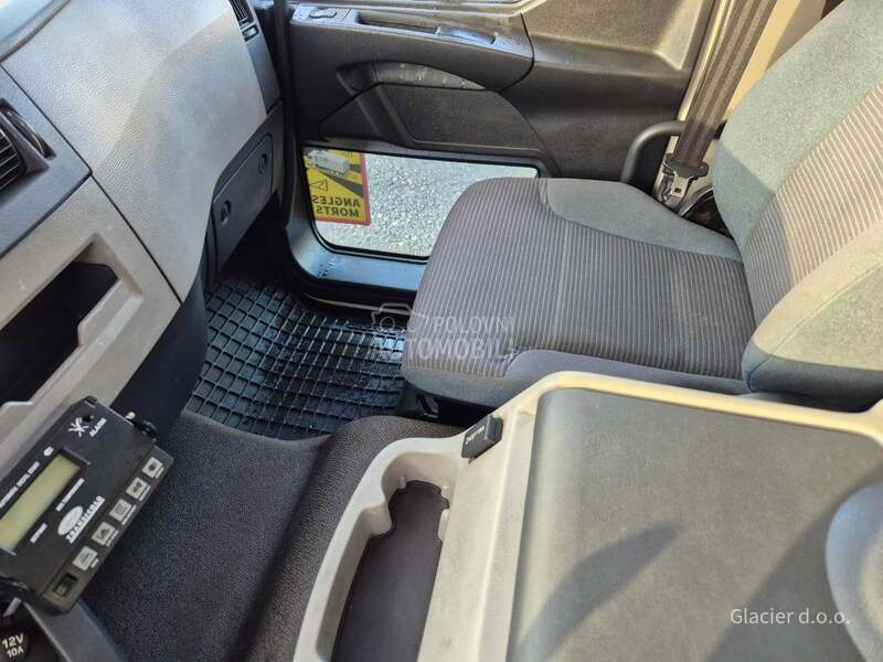 Volvo FL 290.18 / LIFT