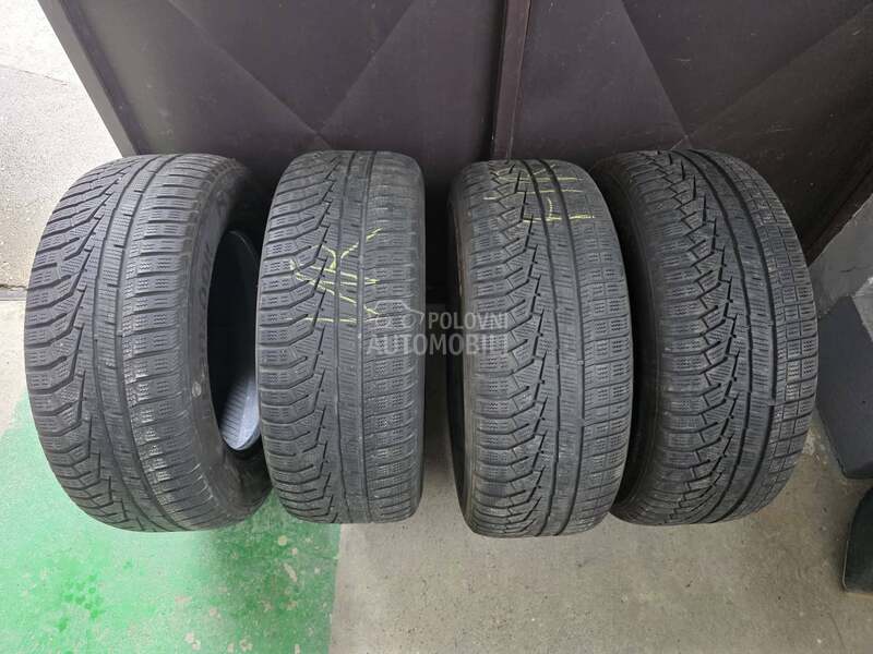 Hankook 235/60 R16 Zimska