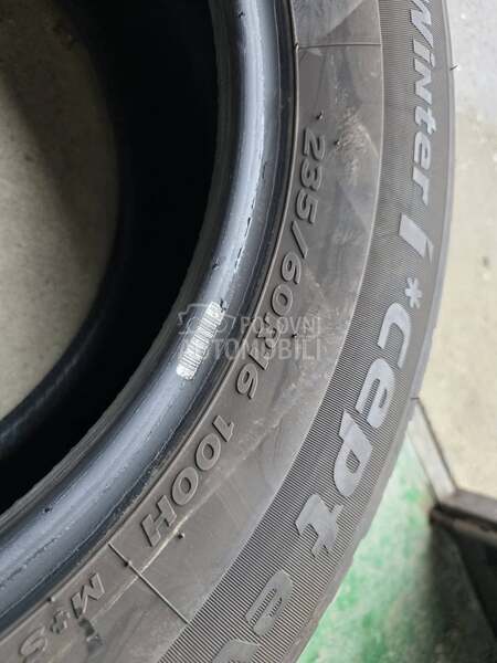 Hankook 235/60 R16 Zimska