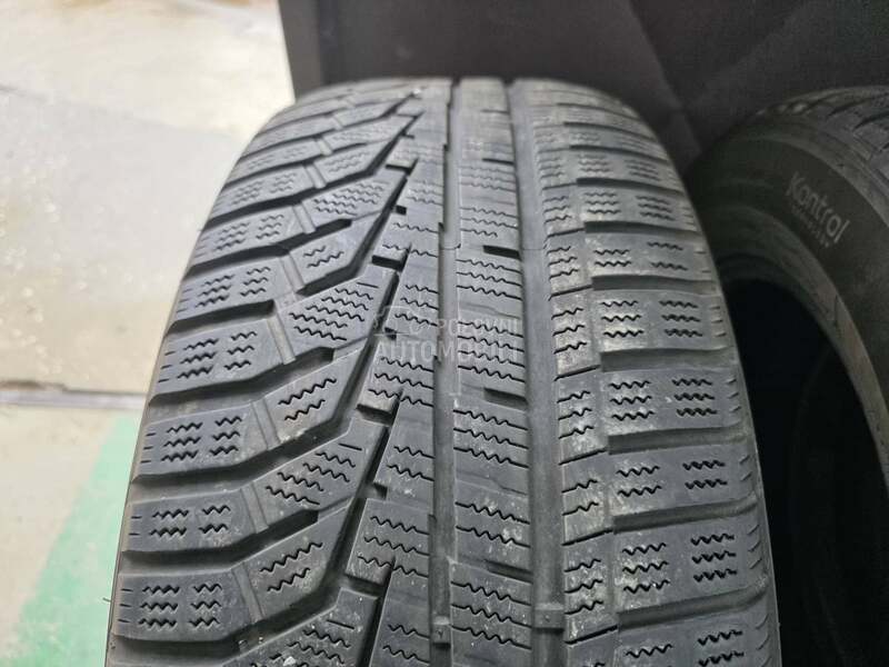 Hankook 235/60 R16 Zimska