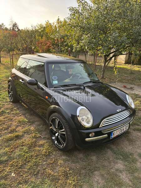 MINI Cooper 1.6