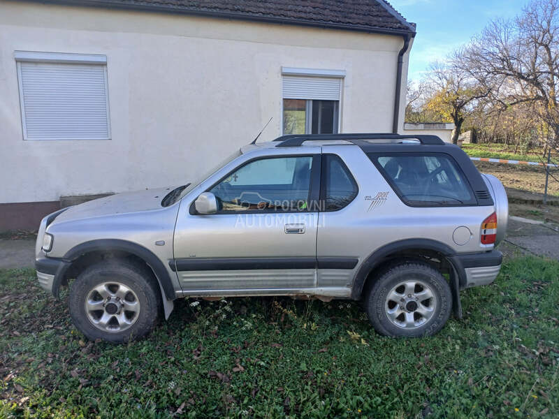 Opel Frontera 2.2