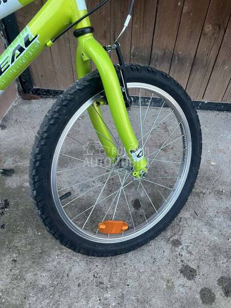 Prodajem deciji biciklo