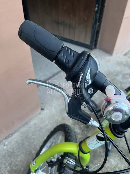 Prodajem deciji biciklo