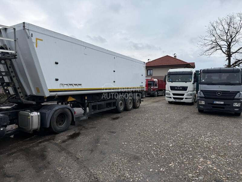 Schmitz SKI 24 SL 9.6