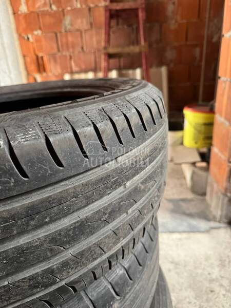 Toyo 215/55 R17 Letnja