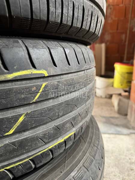 Toyo 215/55 R17 Letnja