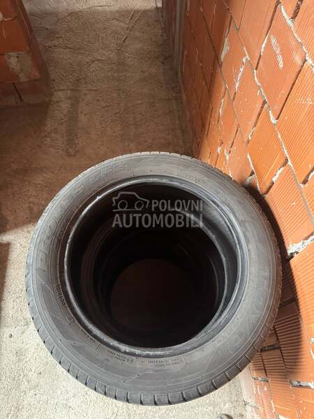 Toyo 215/55 R17 Letnja