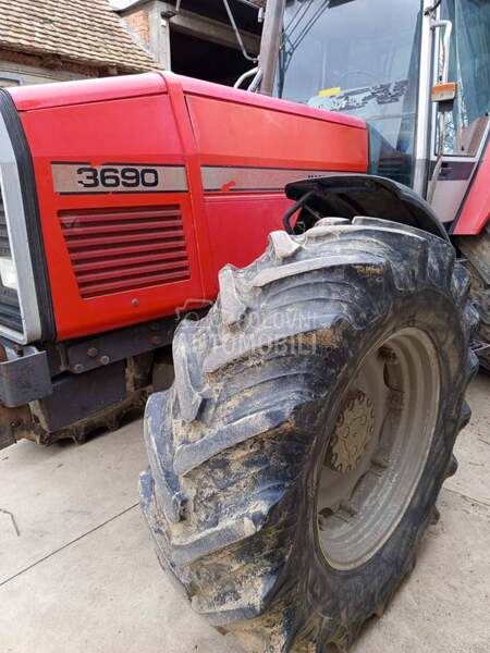 Massey Ferguson 3690