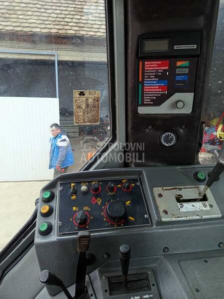 Massey Ferguson 3690