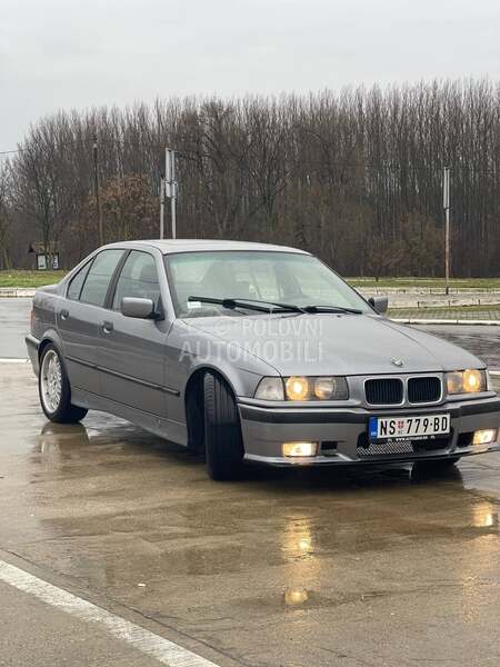 BMW 320 320i