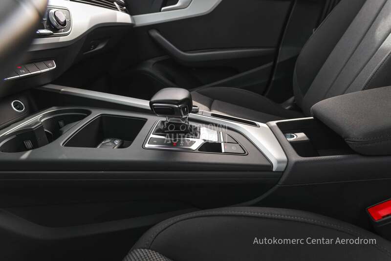 Audi A4 35 TFSI advanced