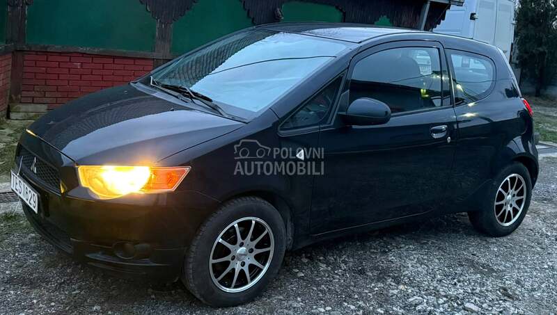 Mitsubishi Colt 