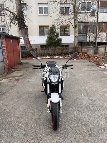 Benelli BN125 BN 125