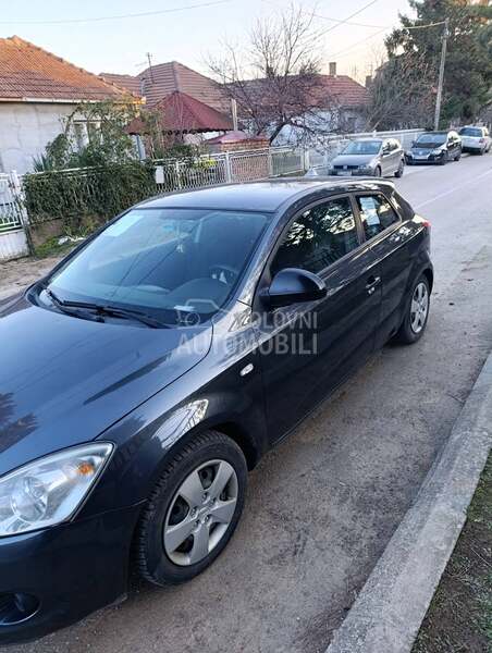 Kia cee`d 1.4