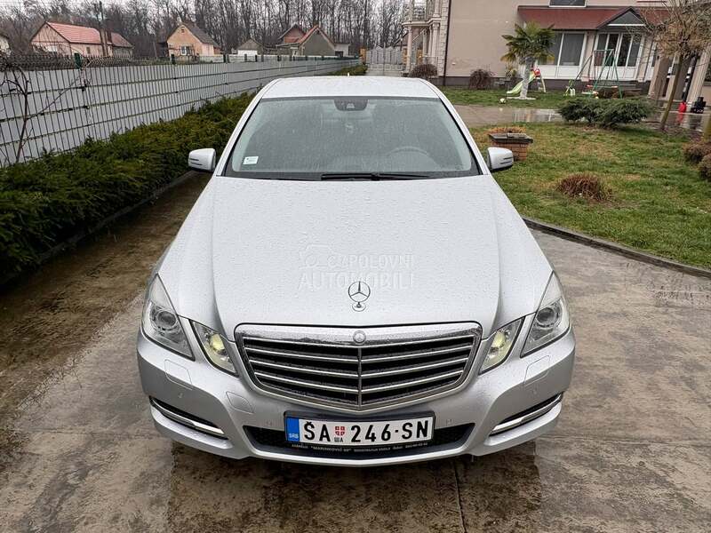 Mercedes Benz E 200 AVANTGARD