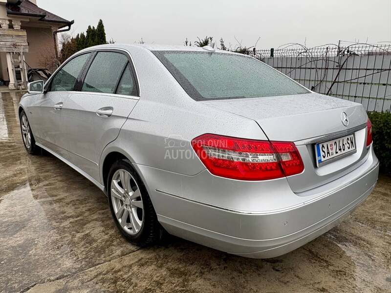 Mercedes Benz E 200 AVANTGARD
