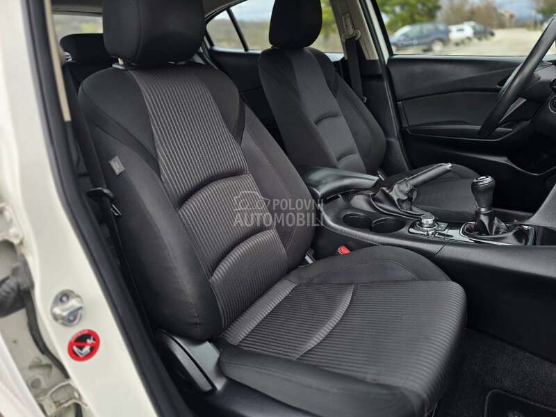 Mazda 3 1.5b SkyActiv Ch