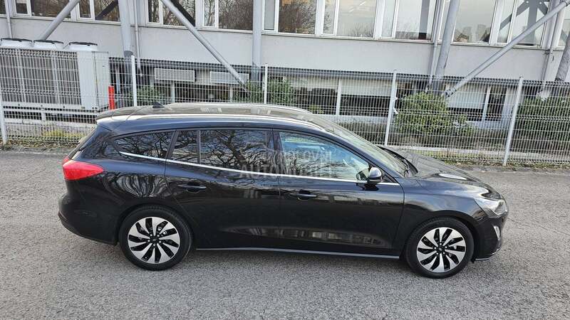 Ford Focus 1.5d B/OLFSEN LED