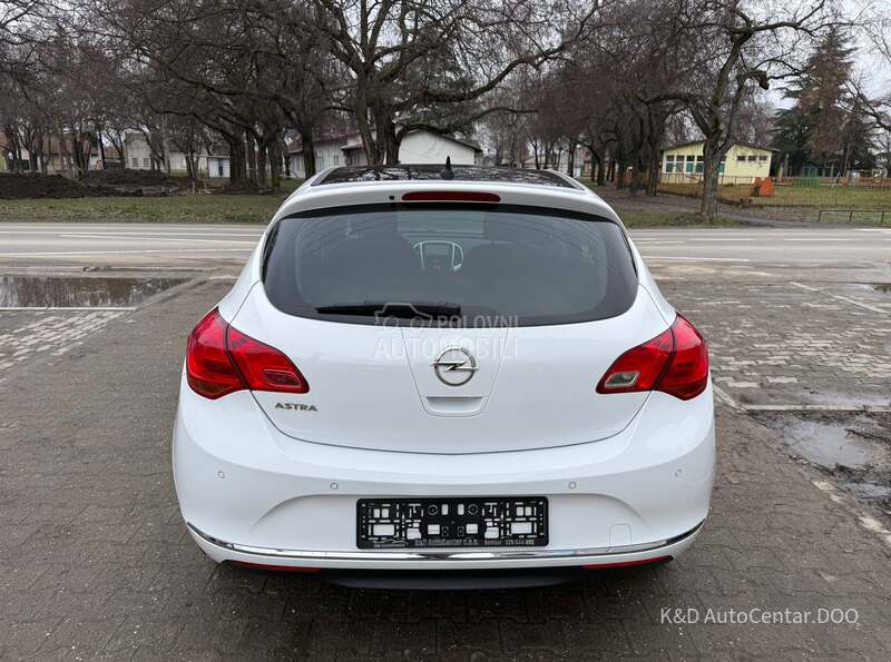 Opel Astra J 1.4