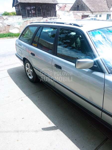 BMW 520 E34